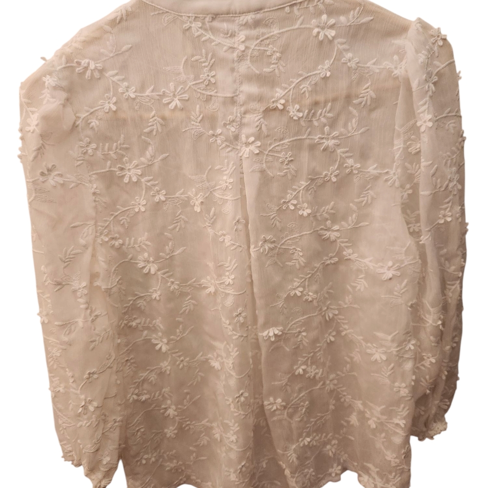 Aeom White Long Sleeve Textured Blouse Size S - Picture 2 of 3